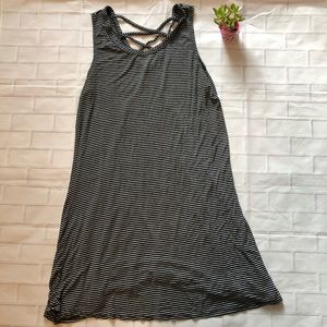 Olivia Rae Dress. Black & White Striped. Sz XL